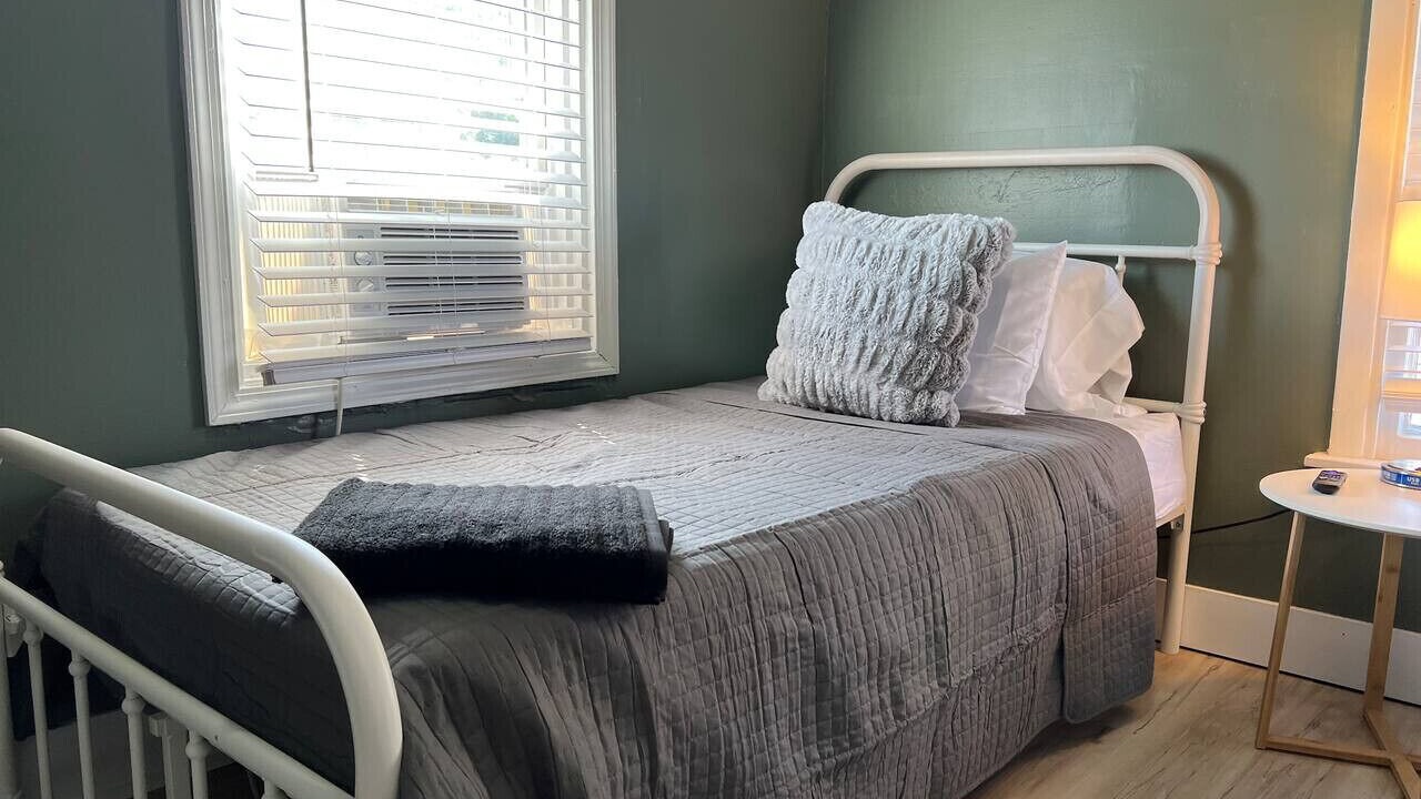 Photo of Bedroom in Niagara Falls