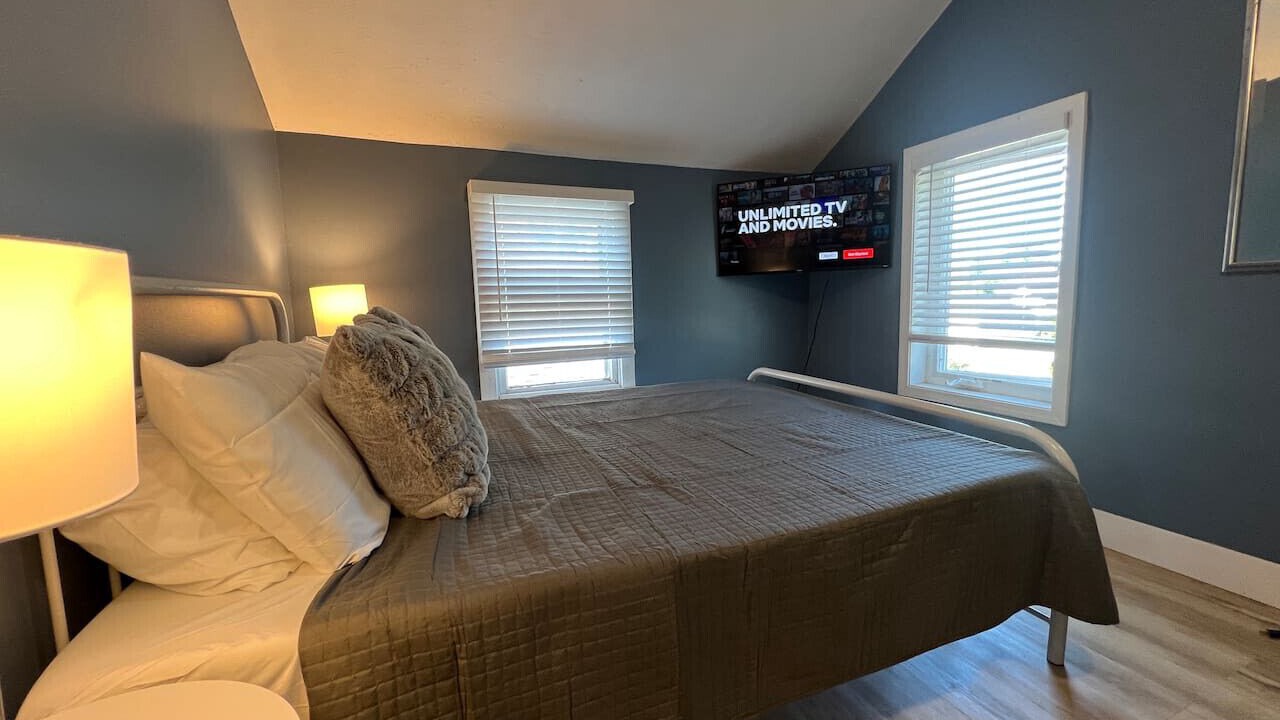 Photo of Bedroom in Niagara Falls