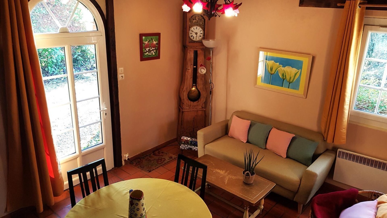Photo of Livingroom in Varneville-Bretteville