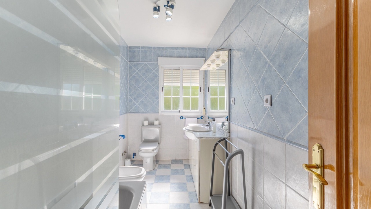 Photo of Bathroom in Brunete