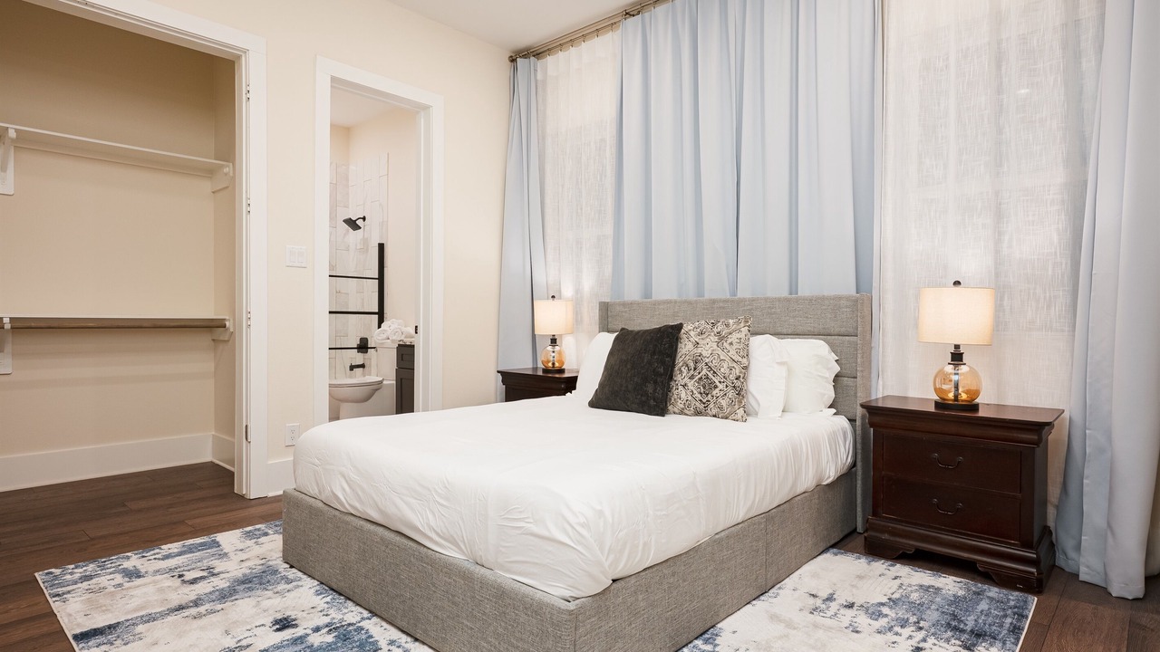 Photo of Bedroom in Washington Ave./ Memorial Park