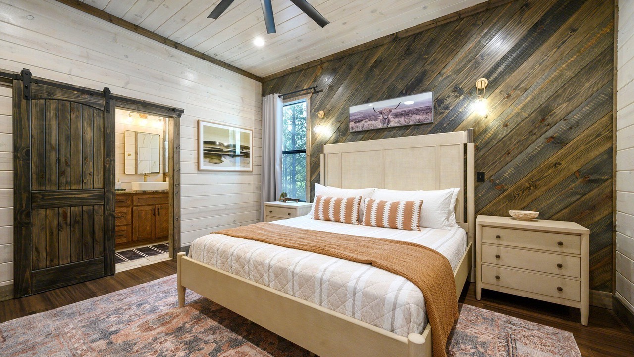 Photo of Bedroom in Pickens