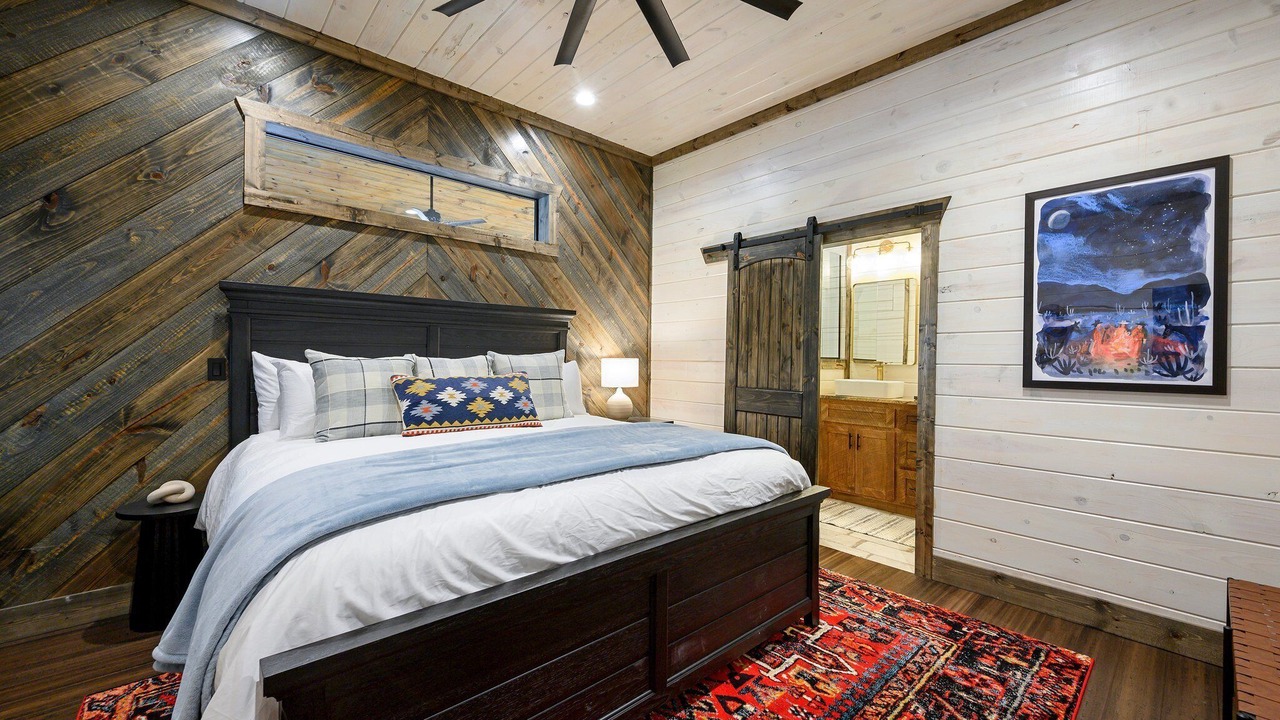 Photo of Bedroom in Pickens