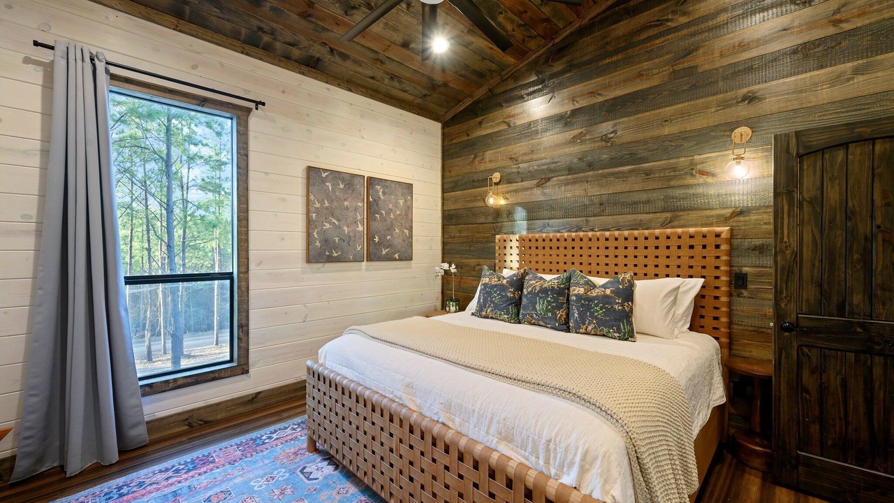 Photo of Bedroom in Pickens