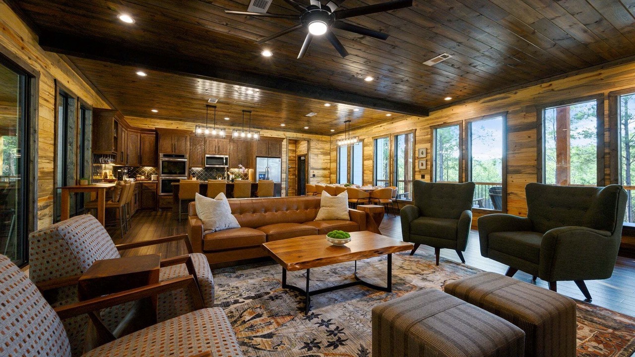 Photo of Livingroom in Pickens