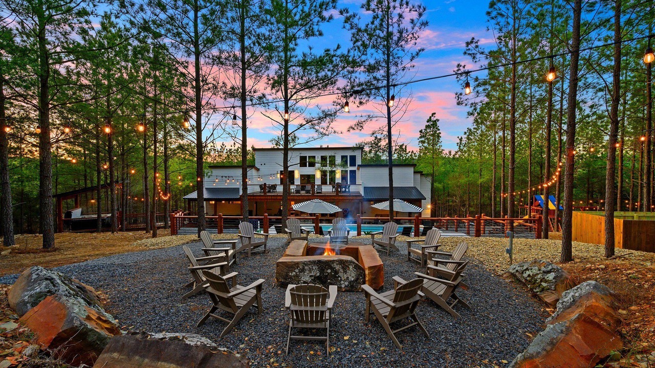 Photo of Outdoor in Pickens