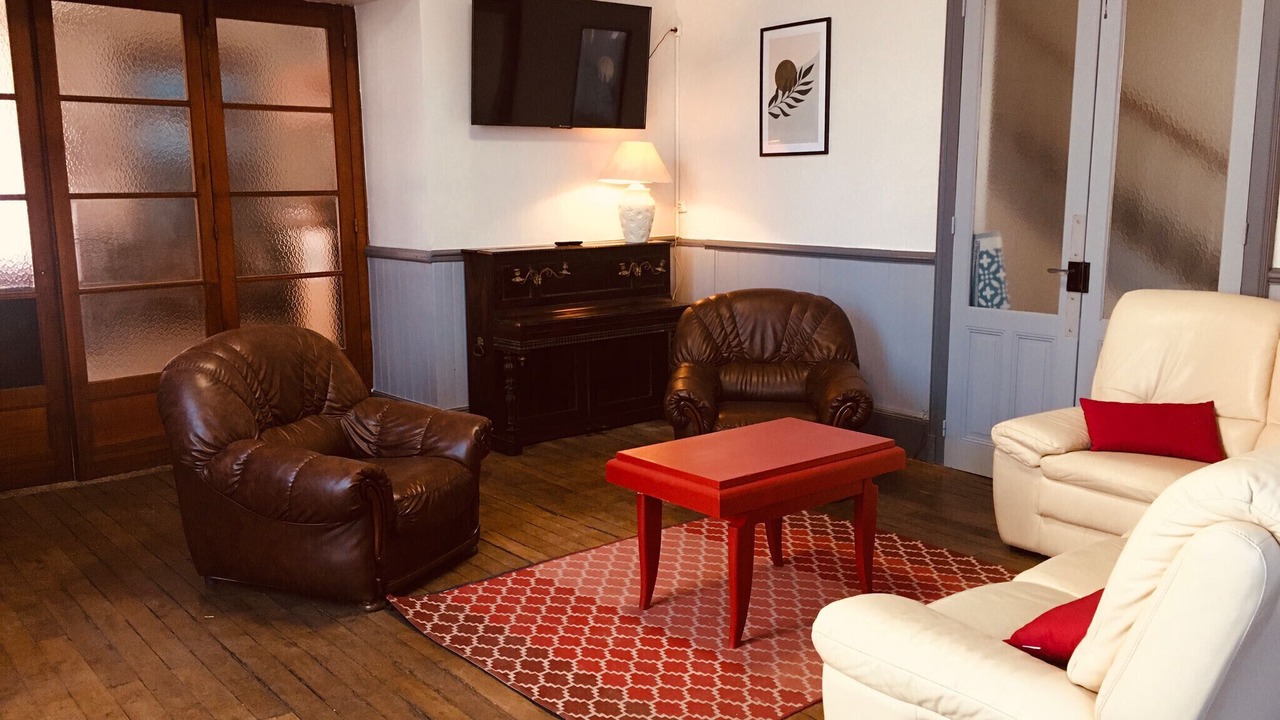 Photo of Livingroom in Ecueille