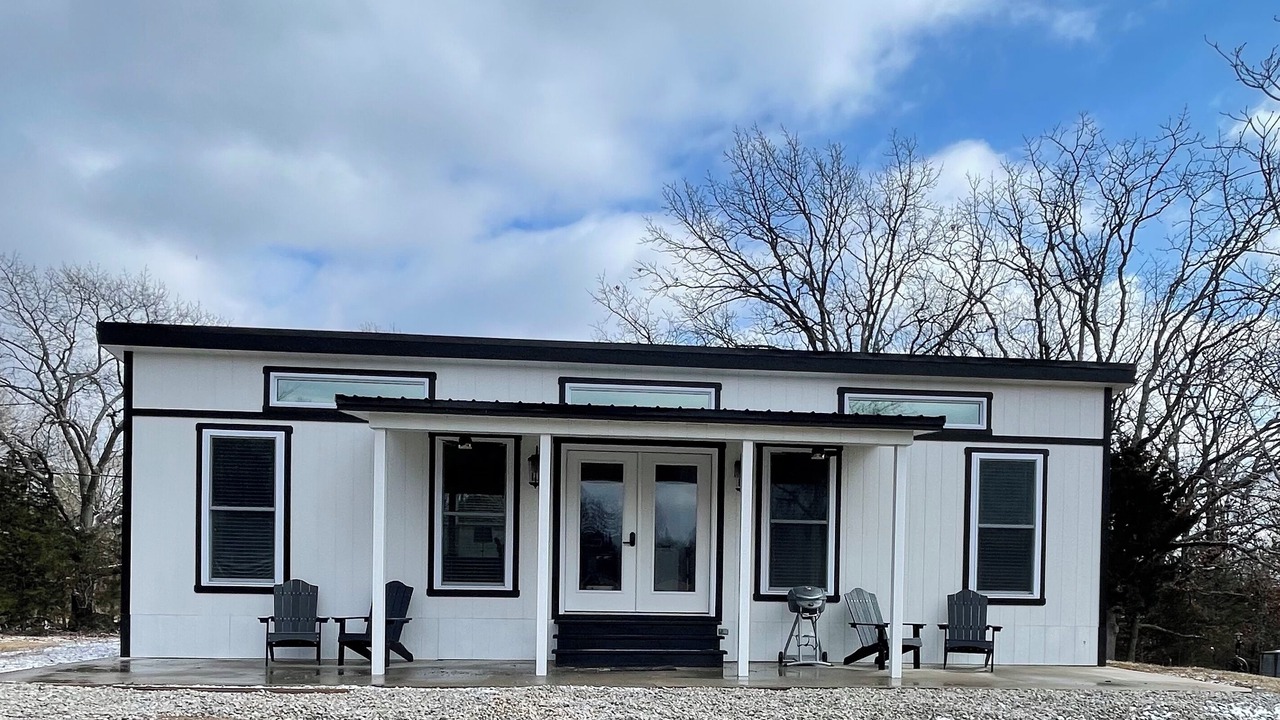 Photo of Outdoor in Lake Forest Estates