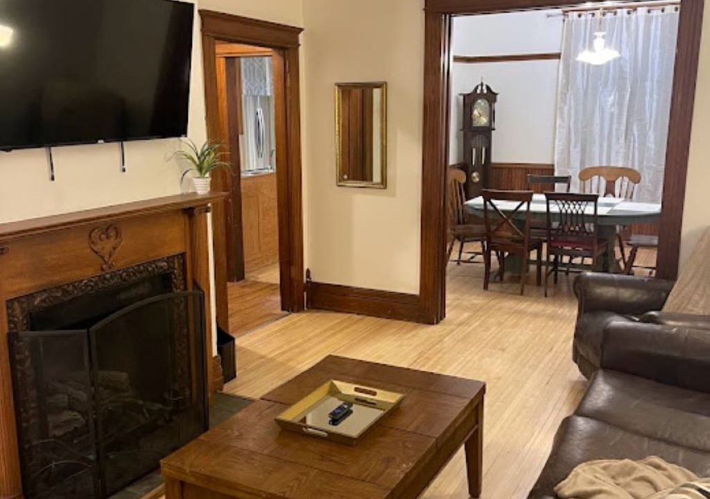 Photo of Livingroom in Laurium