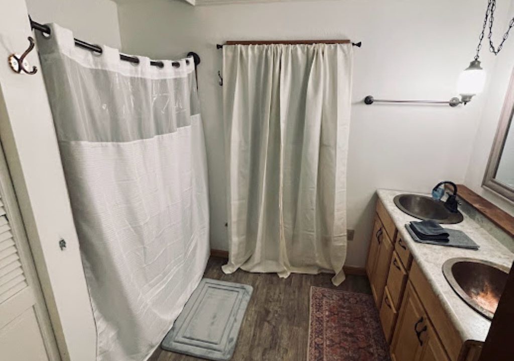 Photo of Bathroom in Laurium