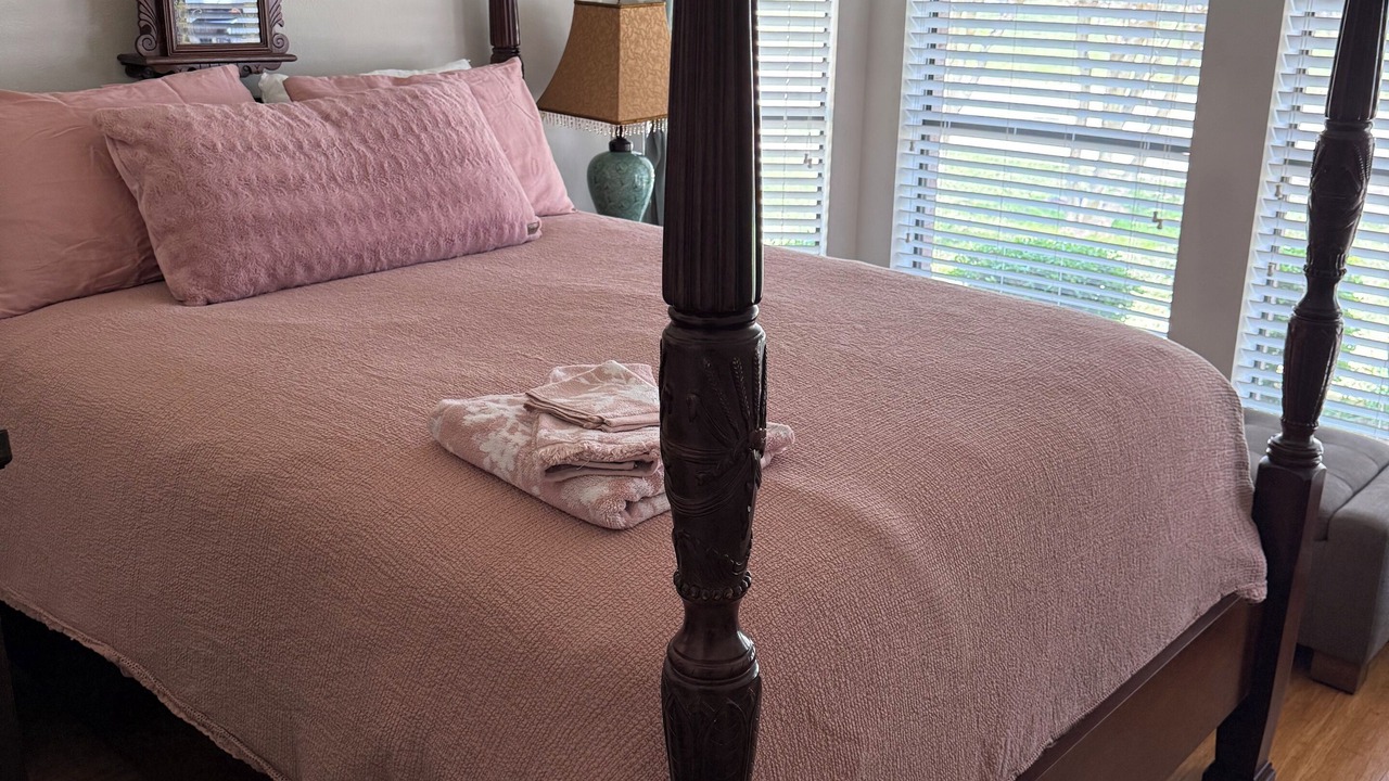 Photo of Bedroom in Walden on Lake Conroe