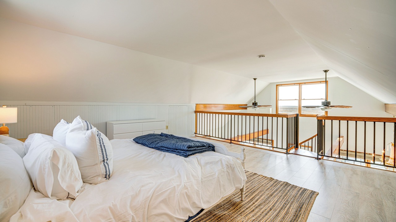 Photo of Bedroom in Cape May Court House