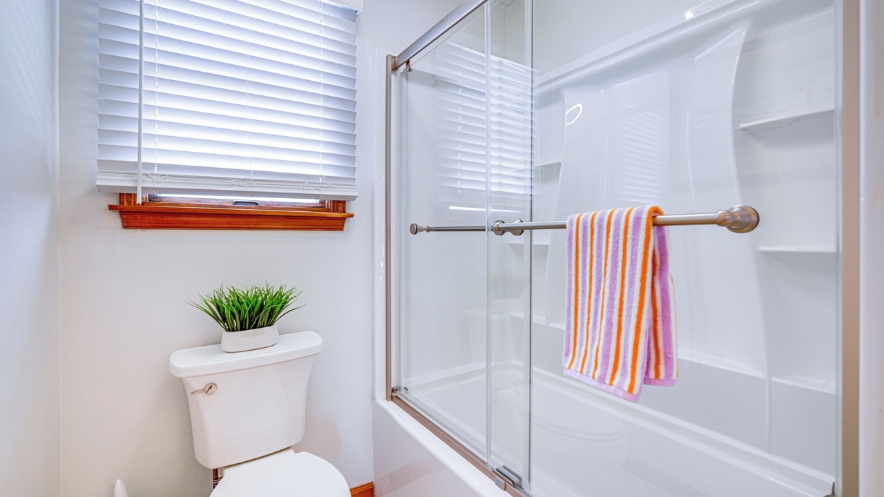 Photo of Bathroom in Cape May Court House