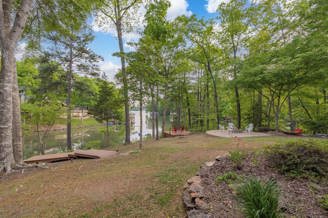 Photo of Outdoor in Bracey