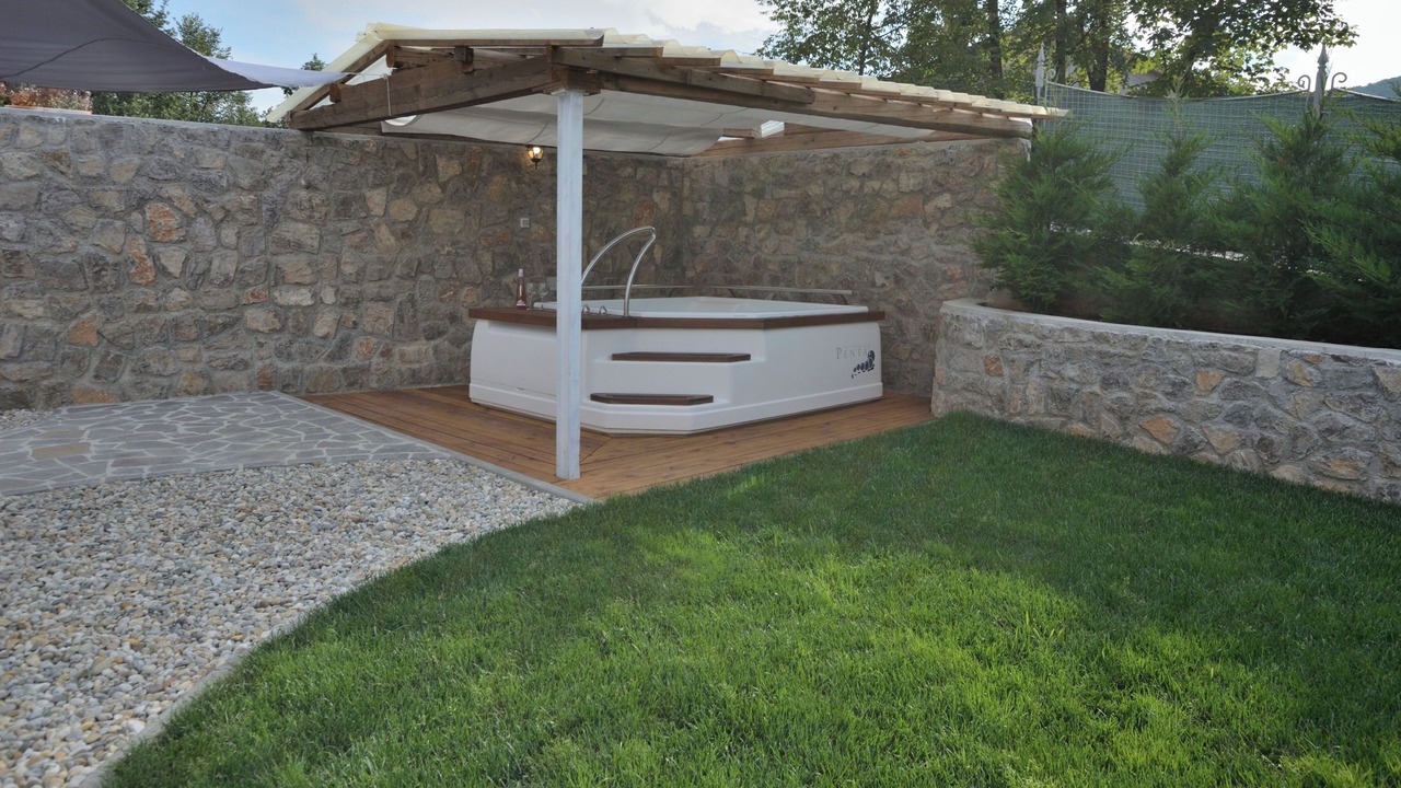 Photo of Outdoor in Jurdani