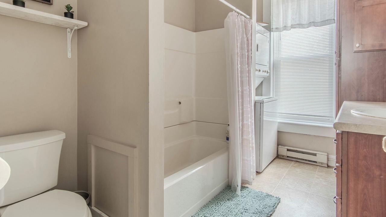 Photo of Bathroom in Town of Hounsfield