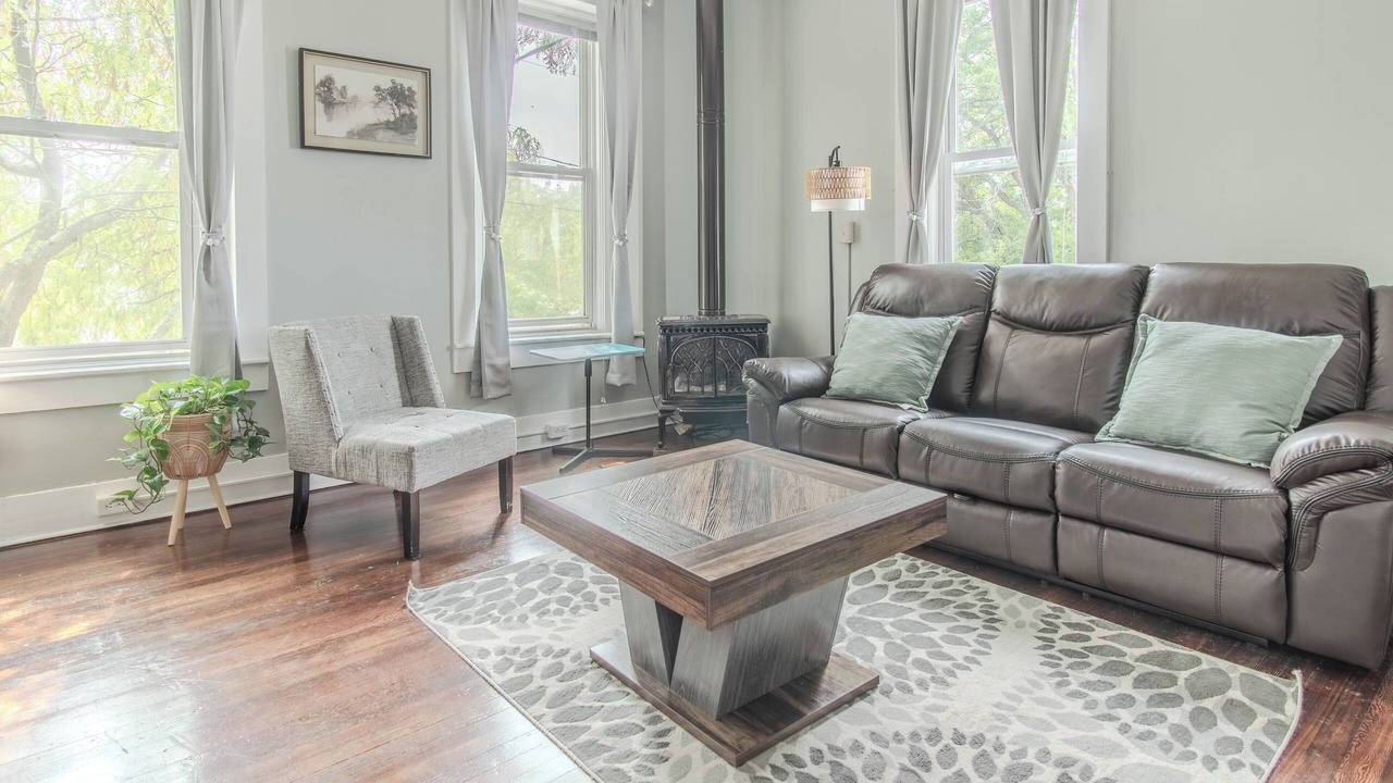 Photo of Livingroom in Town of Hounsfield