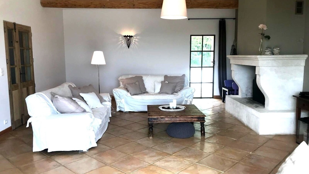 Photo of Livingroom in Pougnadoresse