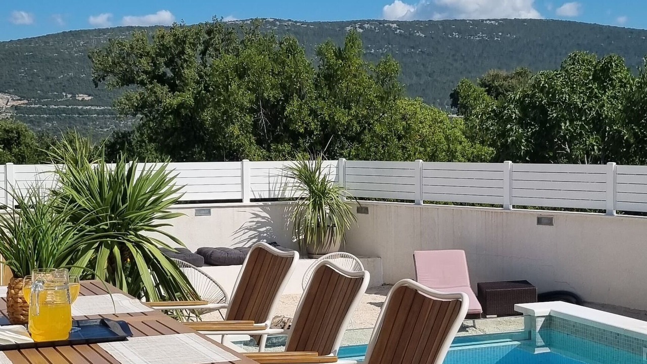 Photo of Outdoor in Ston