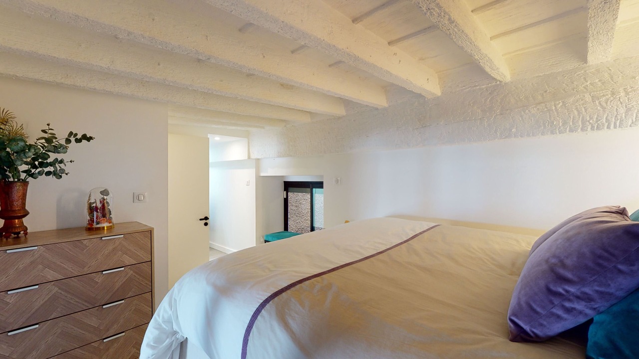 Photo of Bedroom in Carmes