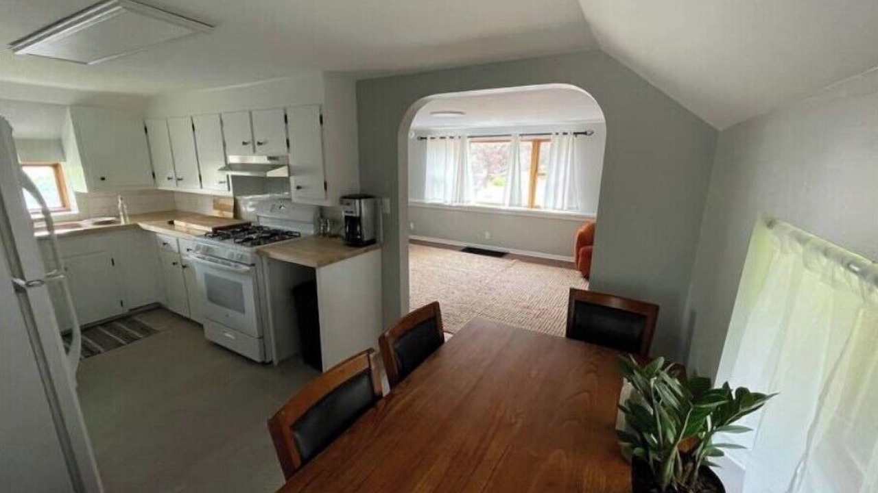 Photo of Kitchen in West Falls