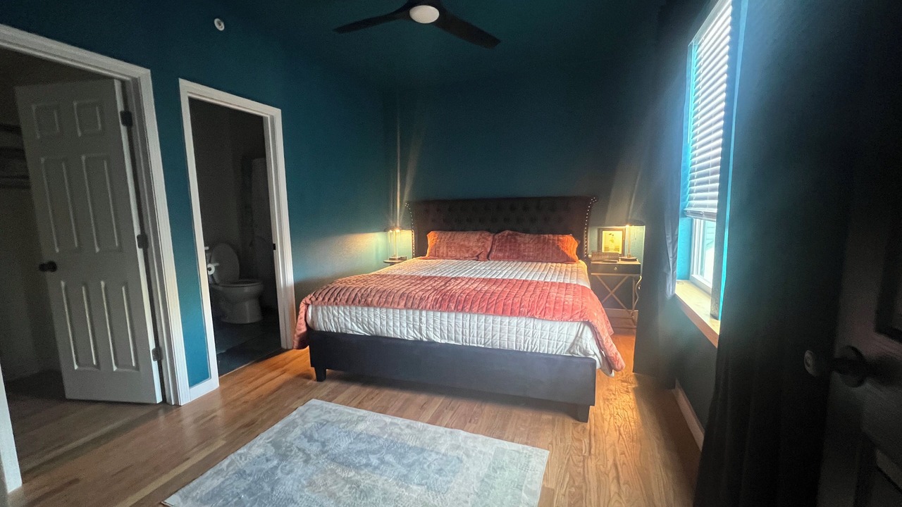 Photo of Bedroom in Oread