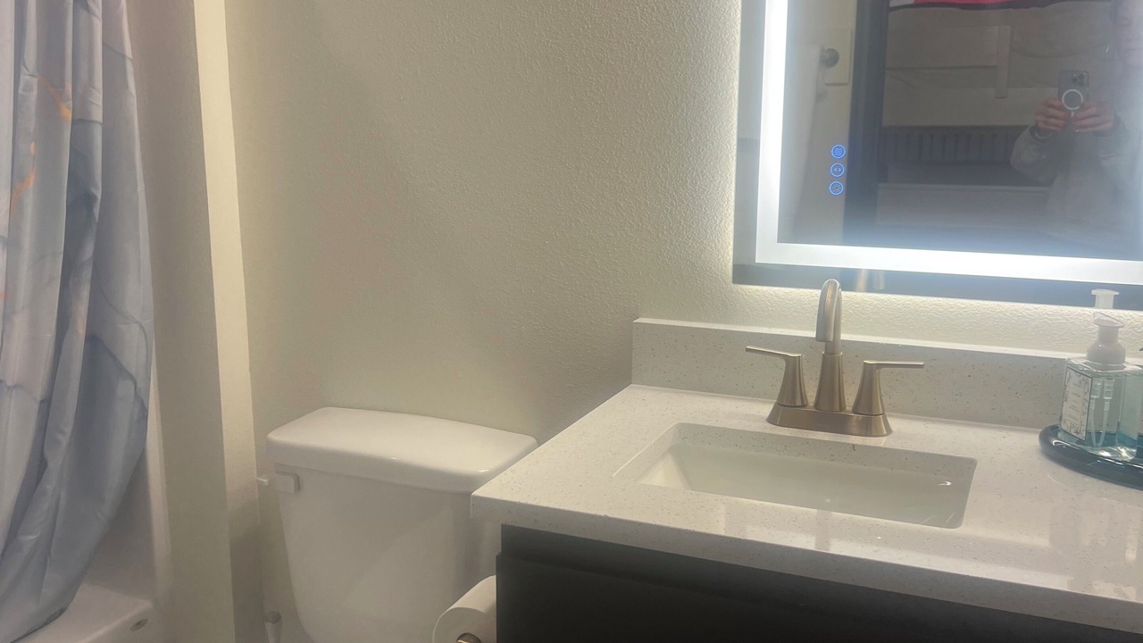 Photo of Bathroom in Oread