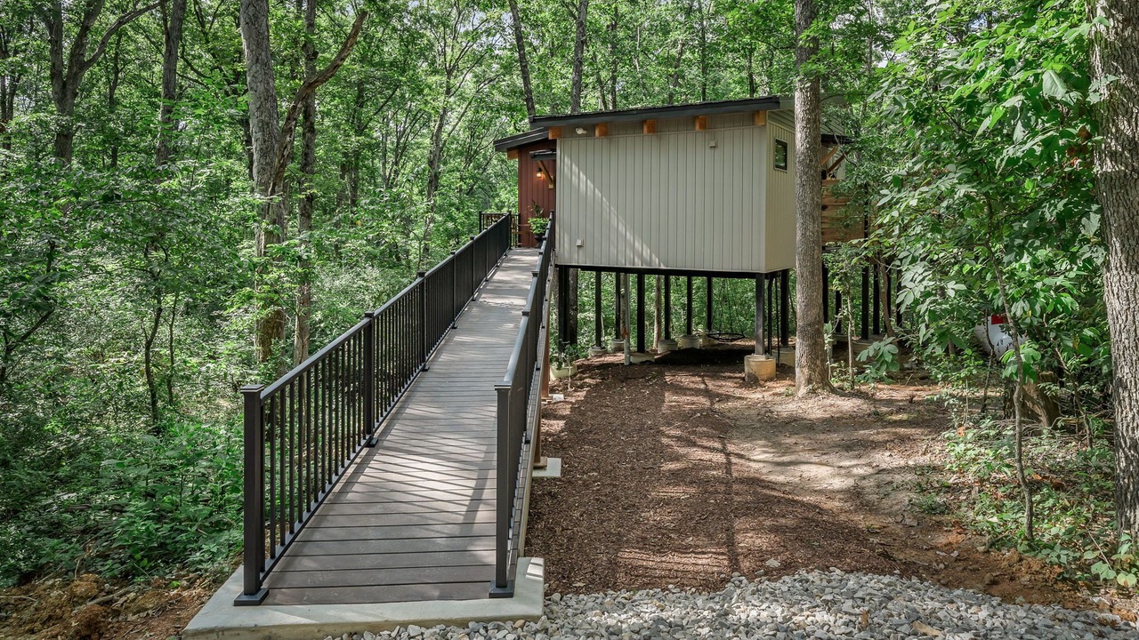 Photo of Outdoor in Treloar