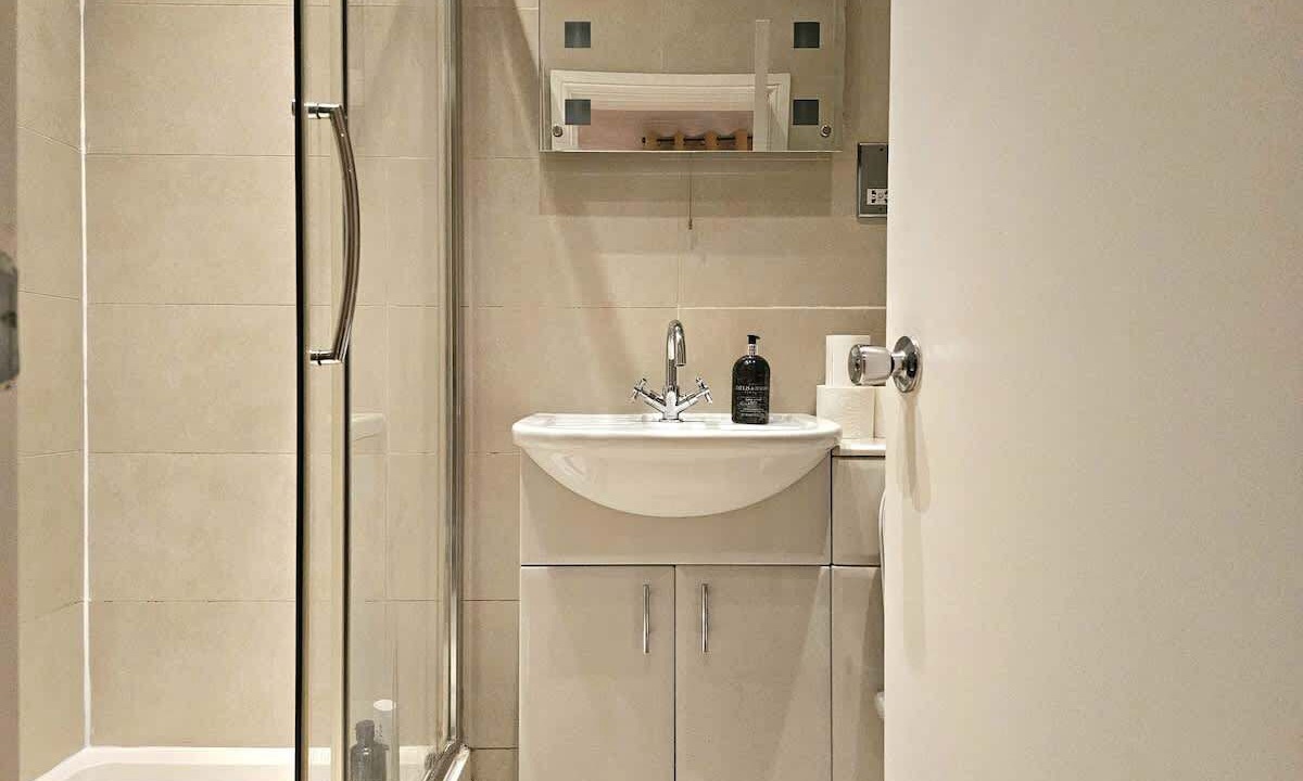 Photo of Bathroom in North Kensington