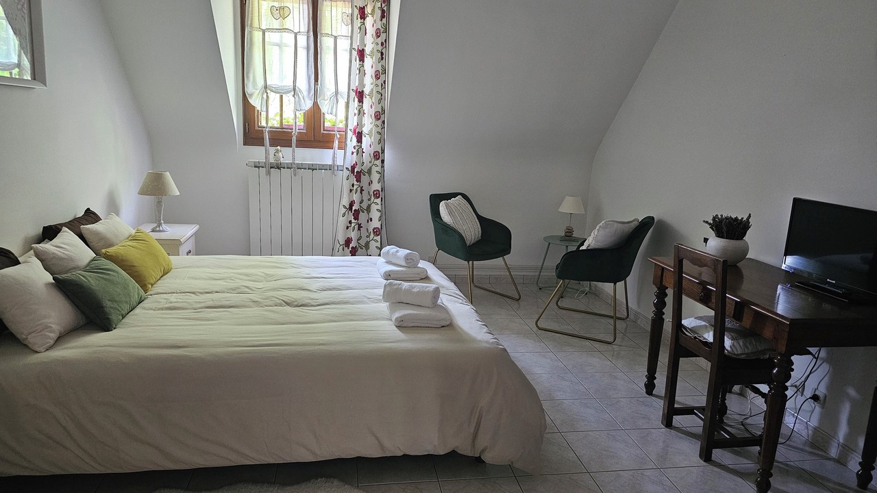 Photo of Bedroom in Grisy-sur-Seine