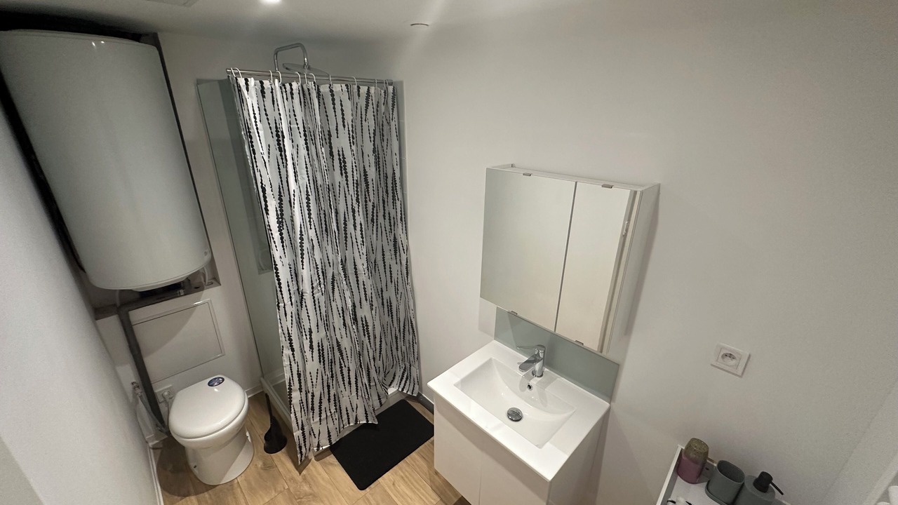 Photo of Bathroom in Calais