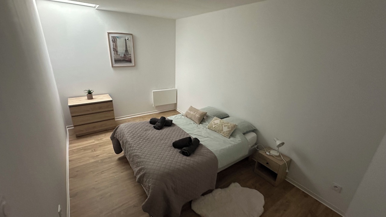 Photo of Bedroom in Calais
