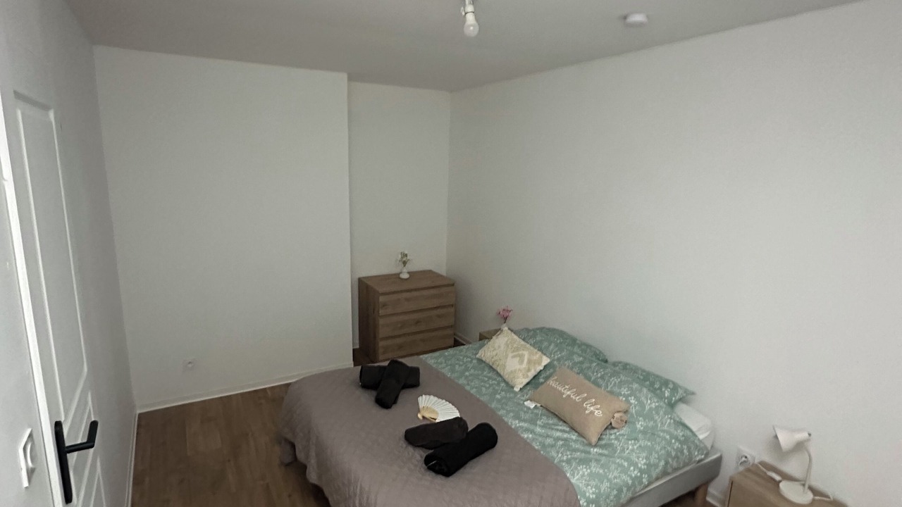 Photo of Bedroom in Calais