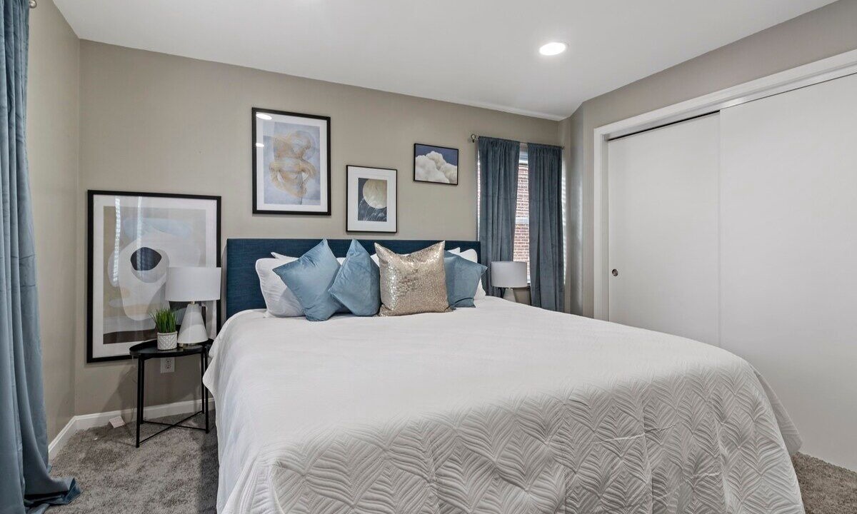 Photo of Bedroom in Oakley