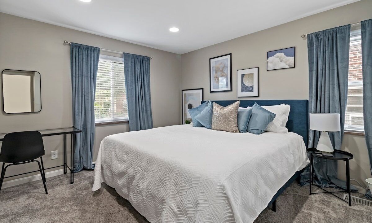 Photo of Bedroom in Oakley