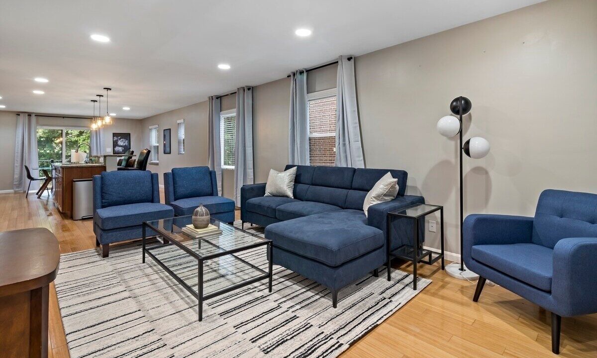Photo of Livingroom in Oakley