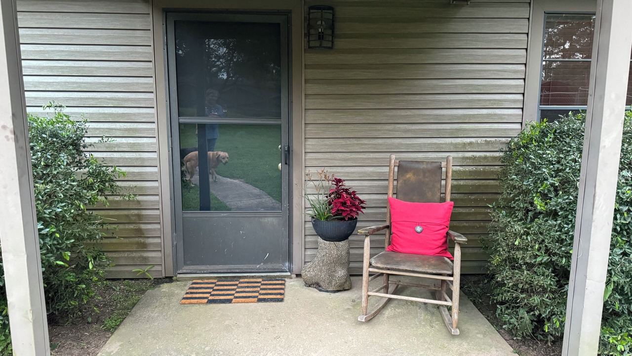 Photo of Outdoor in Linden