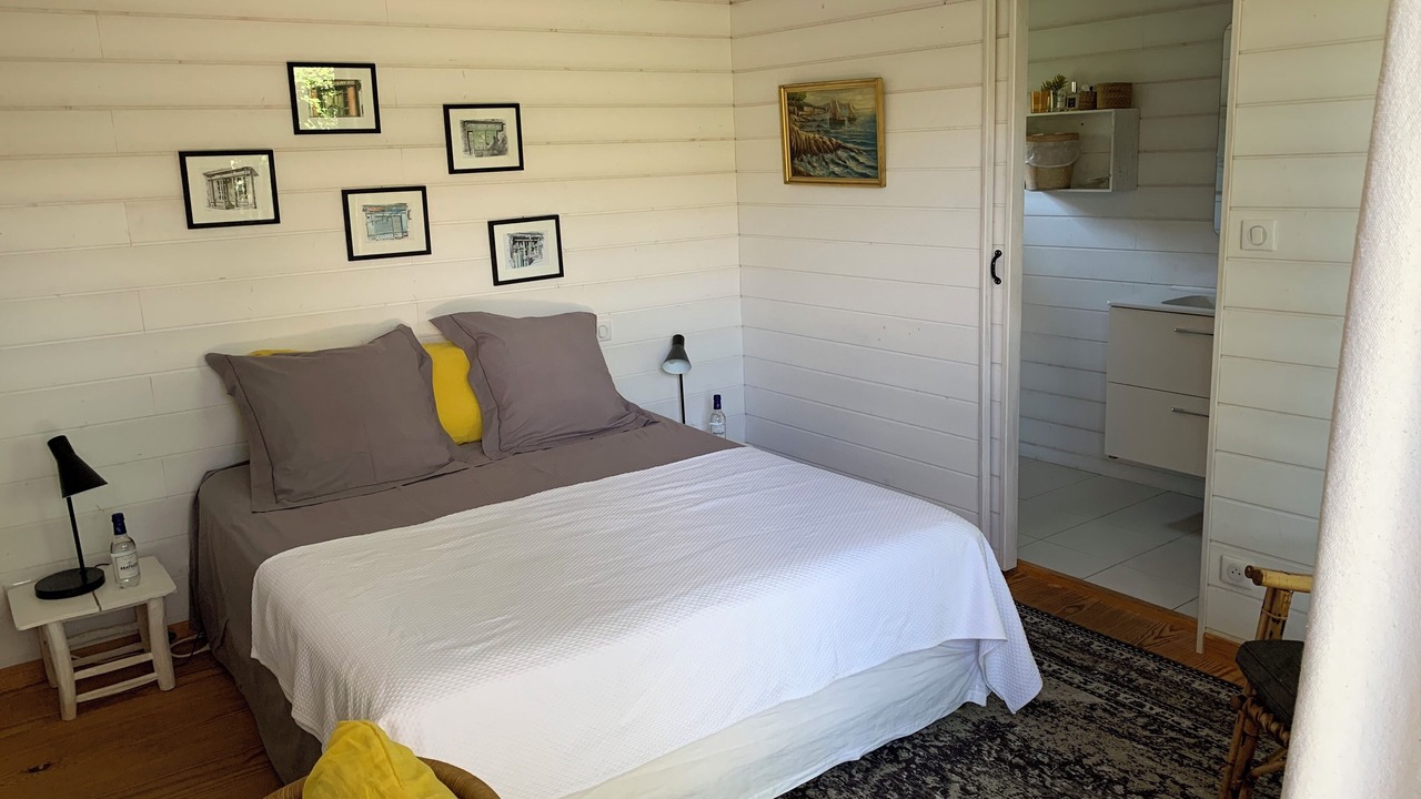 Photo of Bedroom in Cap-Ferret