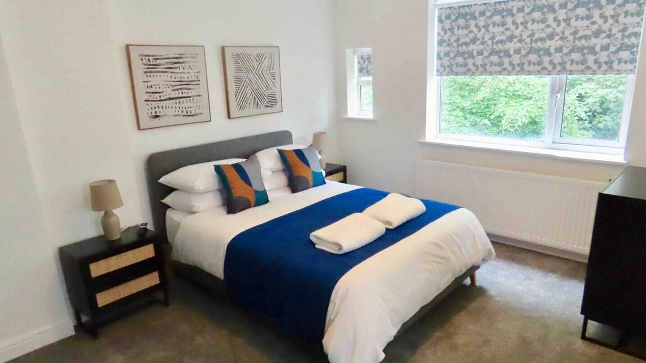 Photo of Others in Didsbury