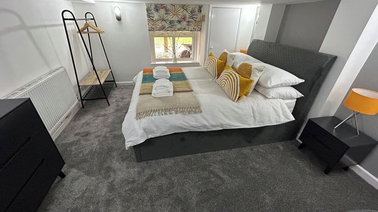 Photo of Others in Didsbury