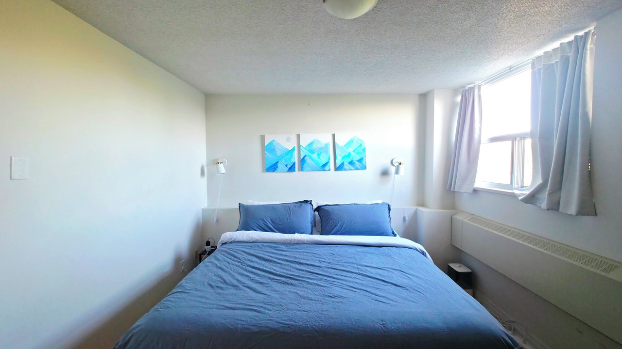 Photo of Bedroom in St. James Town