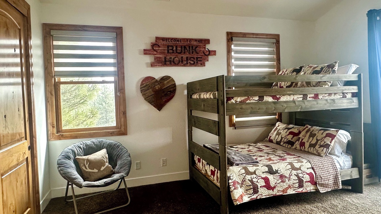 Photo of Bedroom in Flagstaff