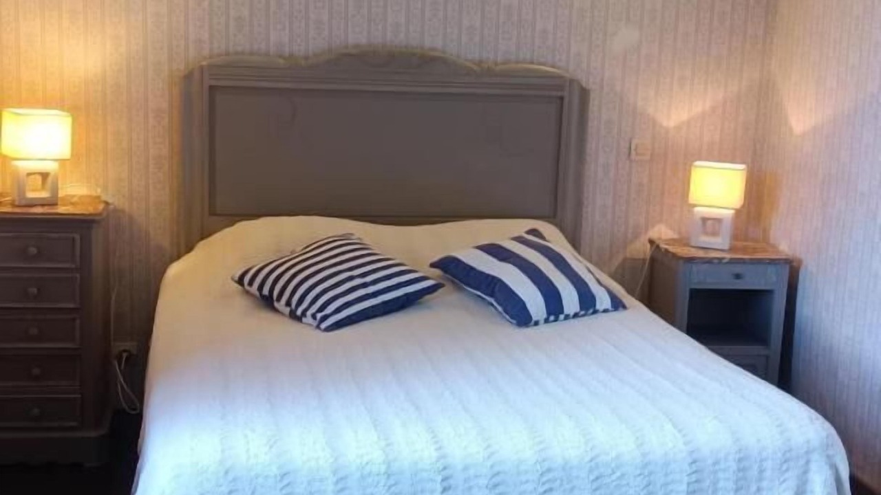 Photo of Bedroom in Anneville-sur-Scie