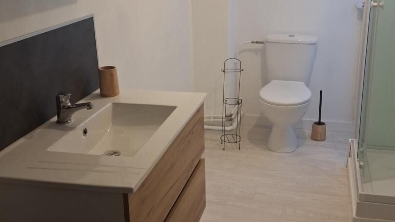 Photo of Bathroom in Anneville-sur-Scie