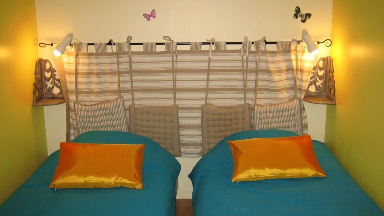 Photo of Bedroom in Bures-en-Bray
