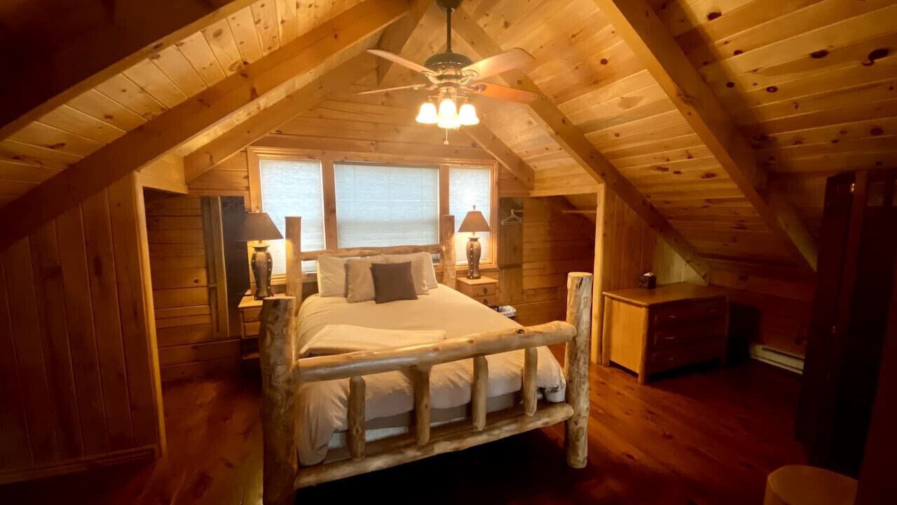 Photo of Bedroom in Silt