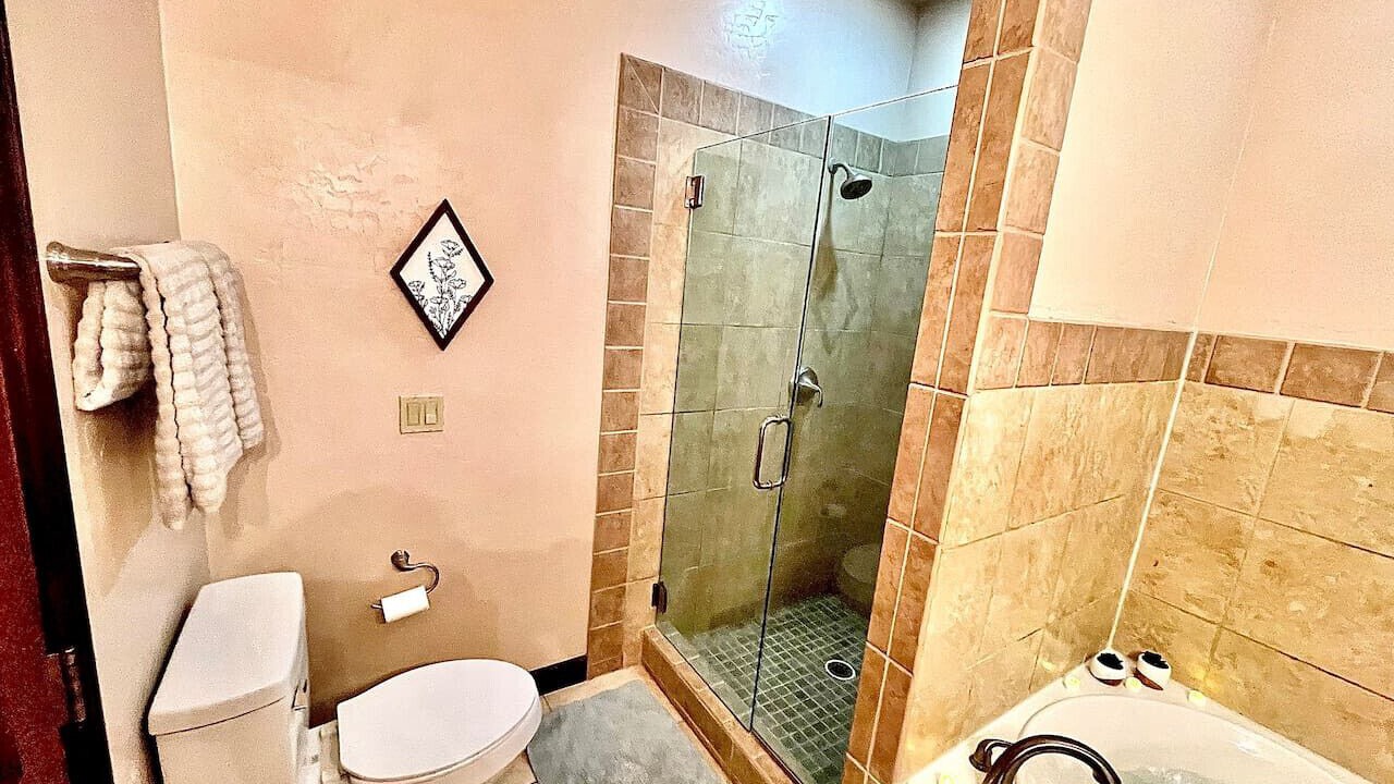 Photo of Bathroom in Silt
