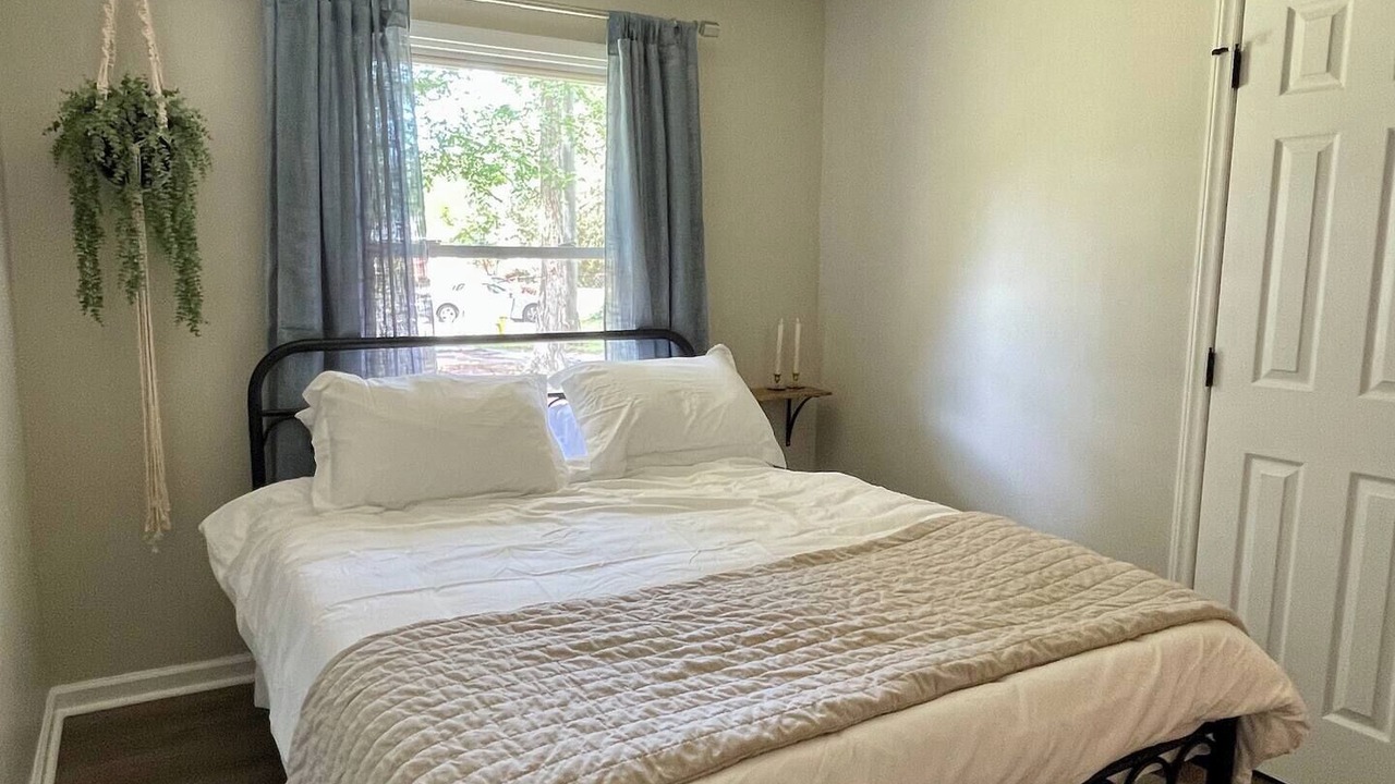 Photo of Bedroom in Southeast Raleigh
