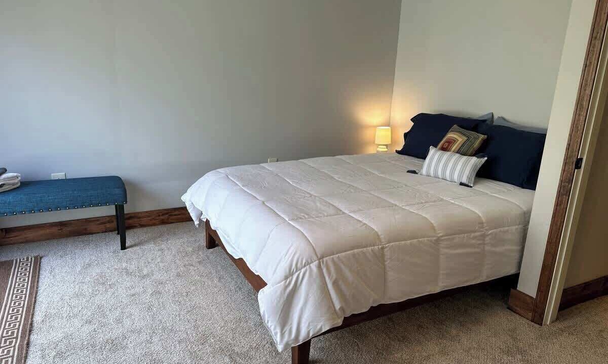 Photo of Bedroom in Austinburg