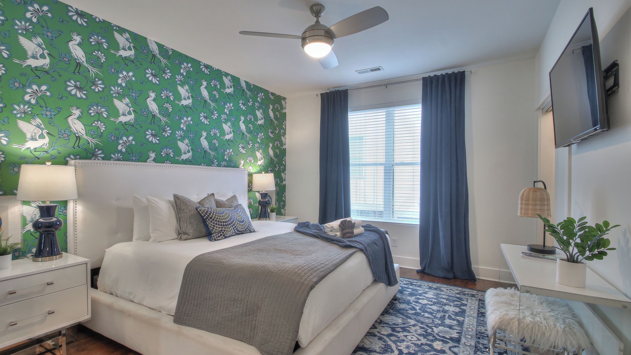 Photo of Bedroom in Hillsboro West End